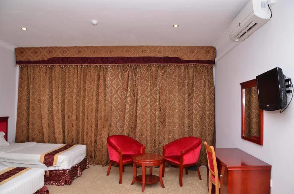 Tilko City Hotel Jaffna Luaran gambar