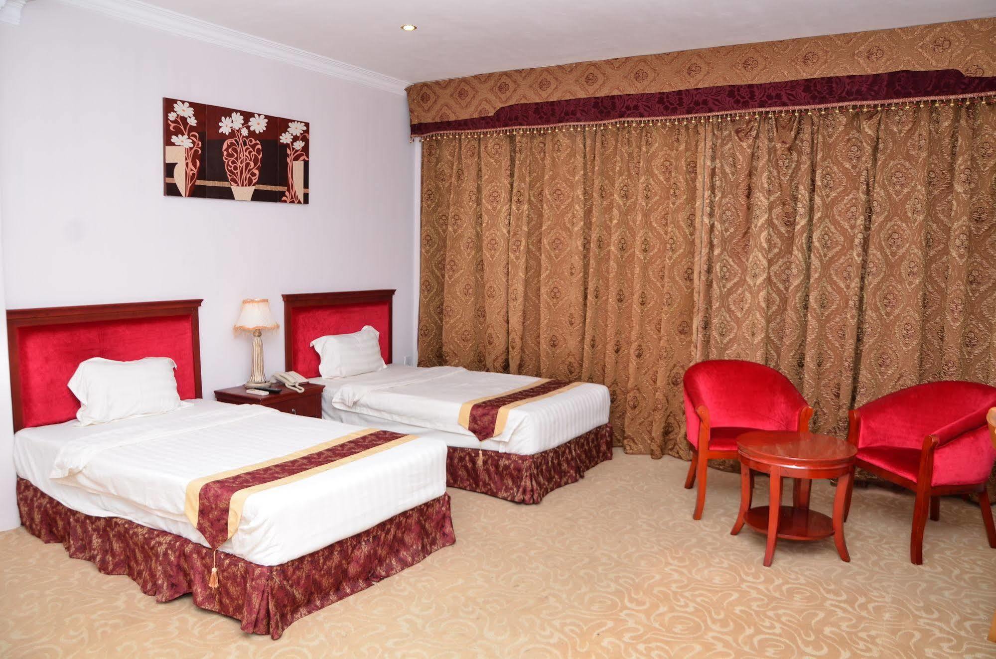 Tilko City Hotel Jaffna Luaran gambar